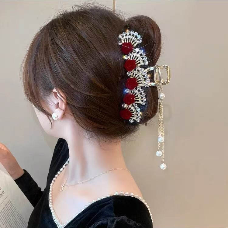 Women'S Red Formal Wear - กิ๊บติดผมลายดอกไม้สีแดงวินเทจประดับเพชรเทียมสำหรับผู้หญิง, กิ๊บติดผมโลหะผสมเรซินพร้อมพู่มุกและโซ่ยาว, กิ๊บติดผมขนาดใหญ่ระดับไฮเอนด์สำหรับผู้ใหญ่, เหมาะสำหรับงานเลี้ยง, งานแต่งงาน, ชุดทางการ,