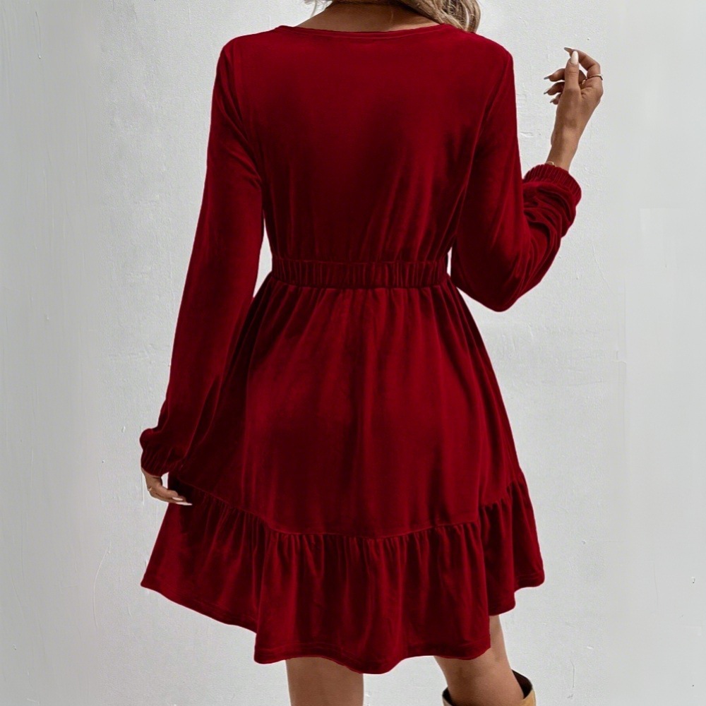 เดรสกำมะหยี่สไตล์ยุโรปอเมริกัน - Midi Dress บทวิจารณ์และราคา