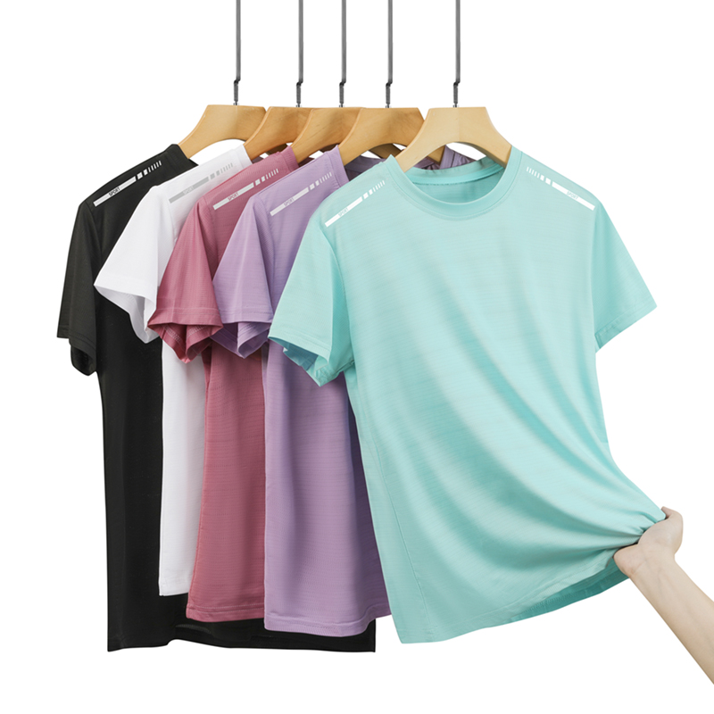 เสื้อยืดวิ่งสะท้อนแสงสำหรับผู้ - Silk Blouse บทวิจารณ์และราคา